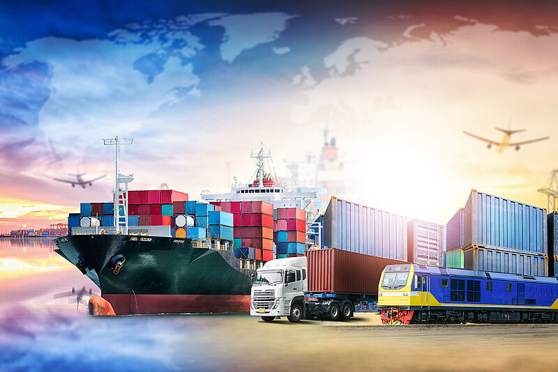 Kaufleute für Spedition und Logistikdienstleistung sind die Schnittstelle zwischen Herstellern, Händlern, Kunden und den Transportunternehmen