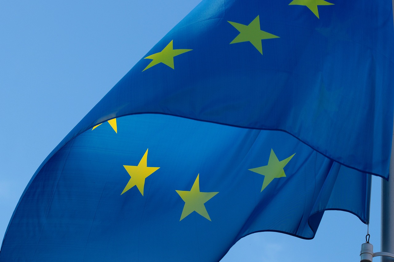 Europaflagge NoName_13 auf Pixabay